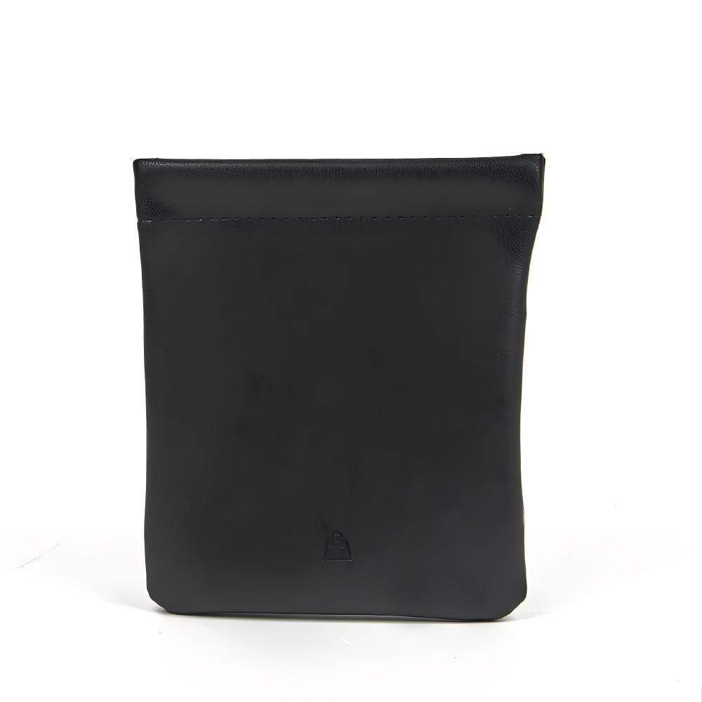 Black Picture3