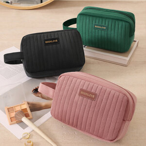 Solid Color Velvet Makeup Bag h5 Picture4