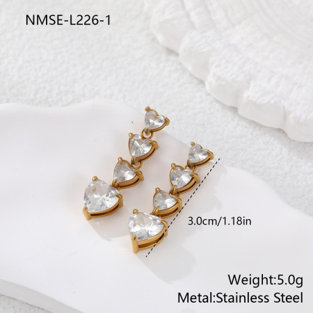Pendientes colgantes de oro de 18 quilates con borlas de circonita cúbica en forma de corazón para mujer, serie Light Luxury