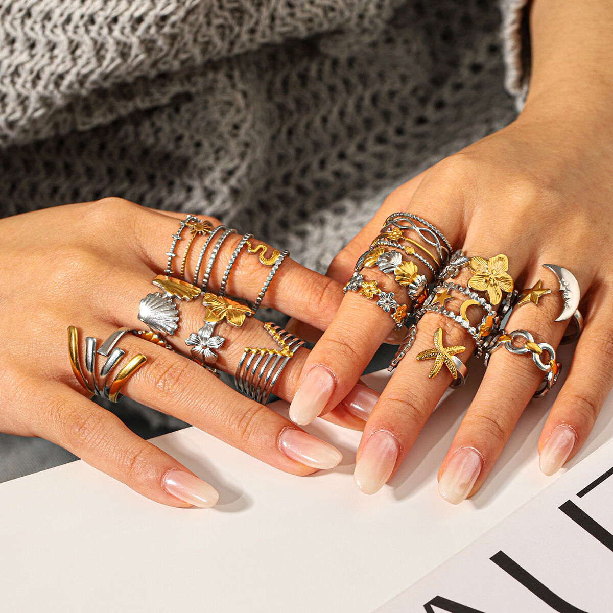 Delicate Mixed Gold Color And Silver Colors Stainless Steel Waterproof&Anti-tarnish Statement Rings h5 Picture4