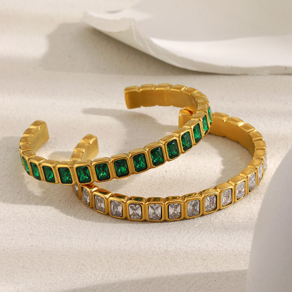 Luxury Zircon Stainless Steel Waterproof Gold Color Cuff Bracelet