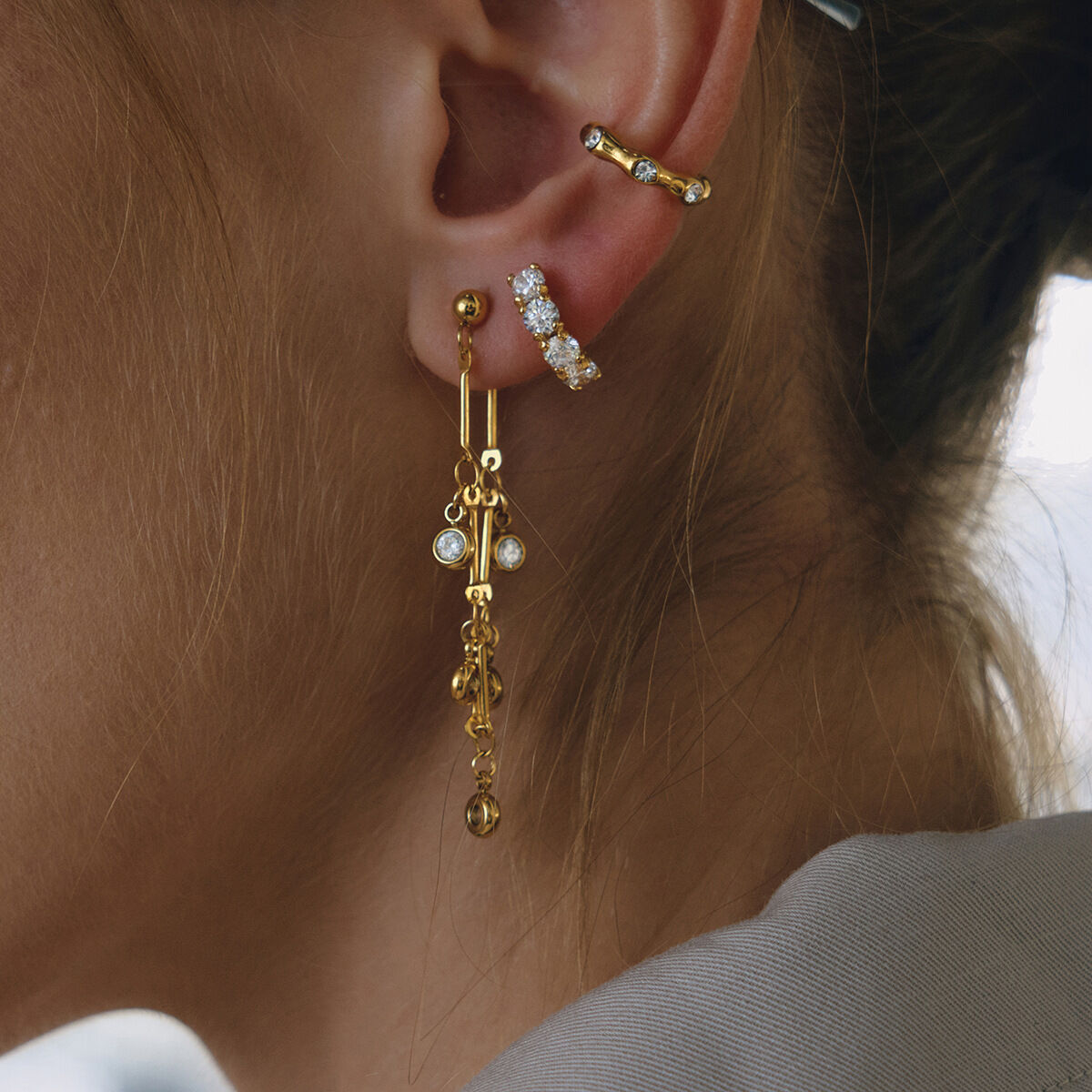 Exquisite Tassel Stainless Steel Waterproof&Anti-tarnish Gold Color Zircon Women's Party Earrings 2