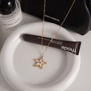 Collane con ciondolo da donna Brilliant Star in acciaio inossidabile, impermeabili e anti-ossidazione, color oro h5 Immagine6