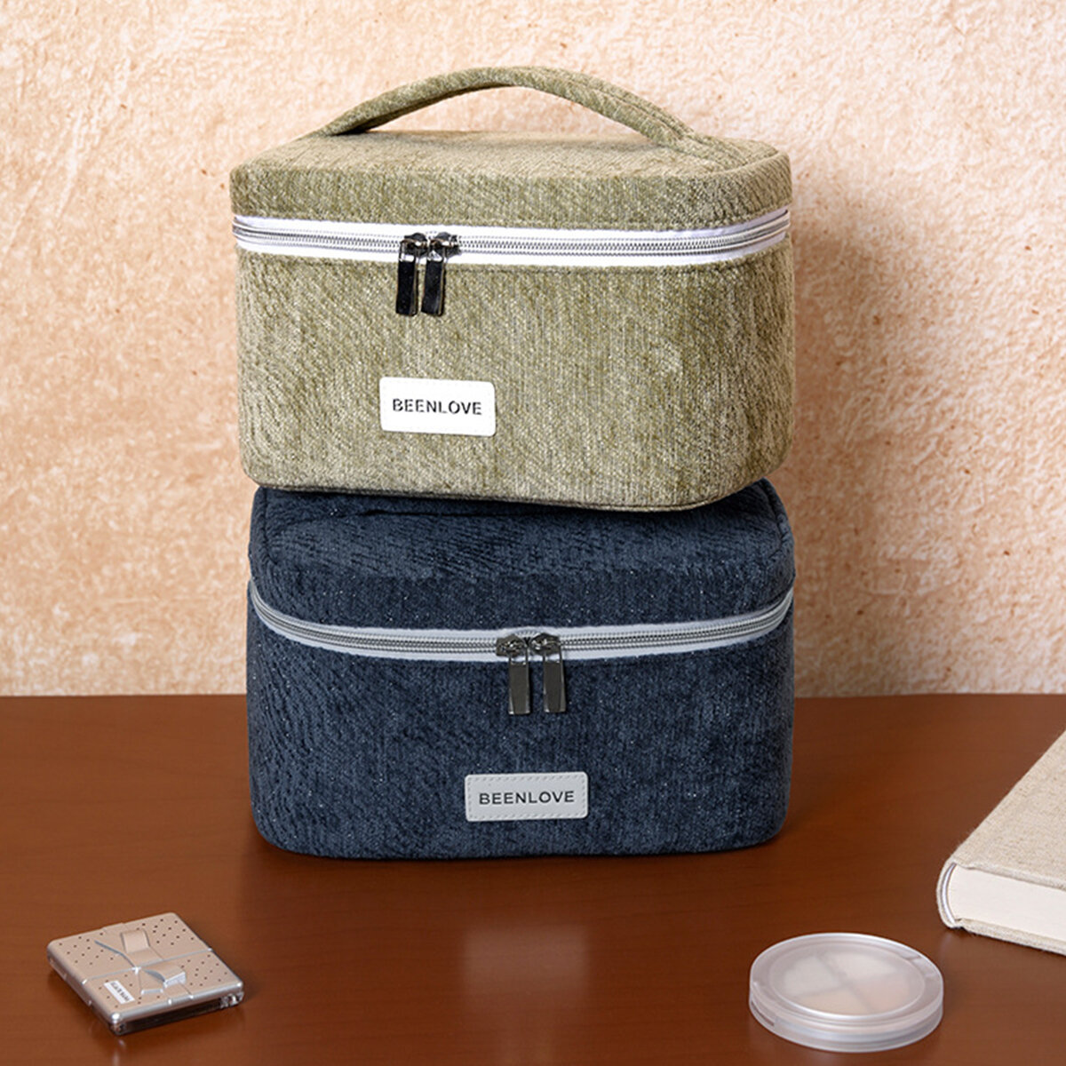 Solid Color Handheld Makeup Bag h5 Picture3