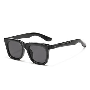 Übergroße, einfarbige und farbverlaufende Sonnenbrille für Damen im Urlaubsstil h5