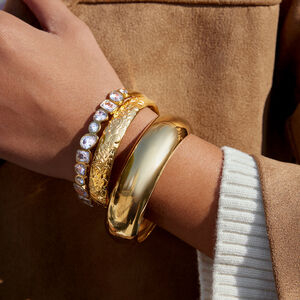 Elegant luster Irregular Shape Stainless Steel Gold Color Waterproof&Anti-tarnish Zircon Women's Bangles h5 Picture4