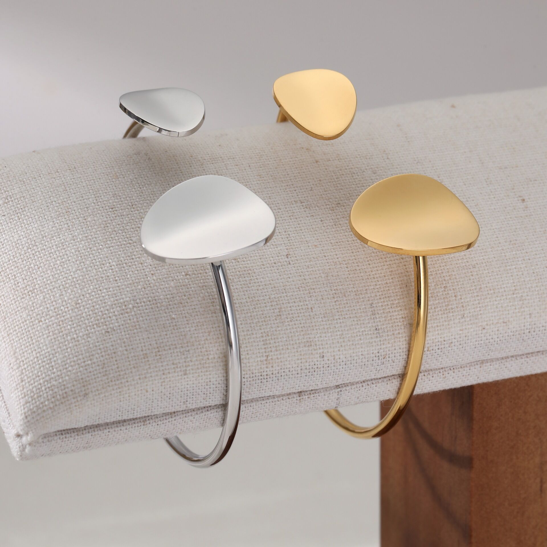 Simple Irregular Shape Stainless Steel Waterproof Gold Color Women's Cuff Bracelets Picture3