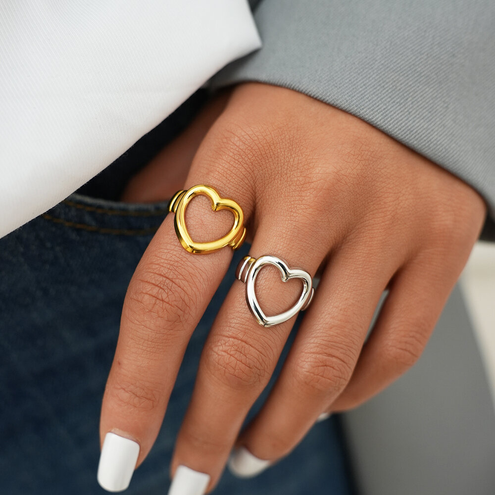 Heart Shaped Hollow Design Stainless Steel Waterproof Gold Color Statement Rings h5Picture4