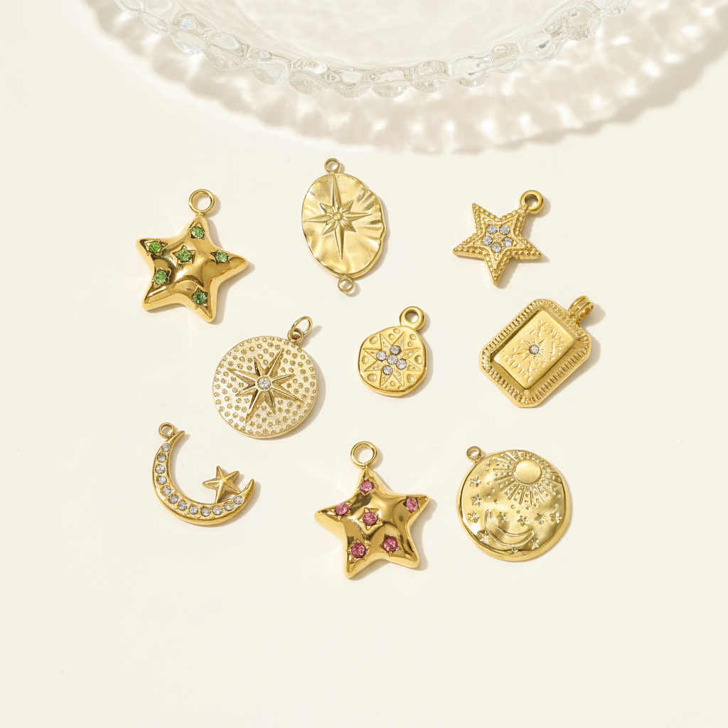 1 Piece Retro Star Moon Stainless Steel Waterproof Gold Color Women's Pendants 2