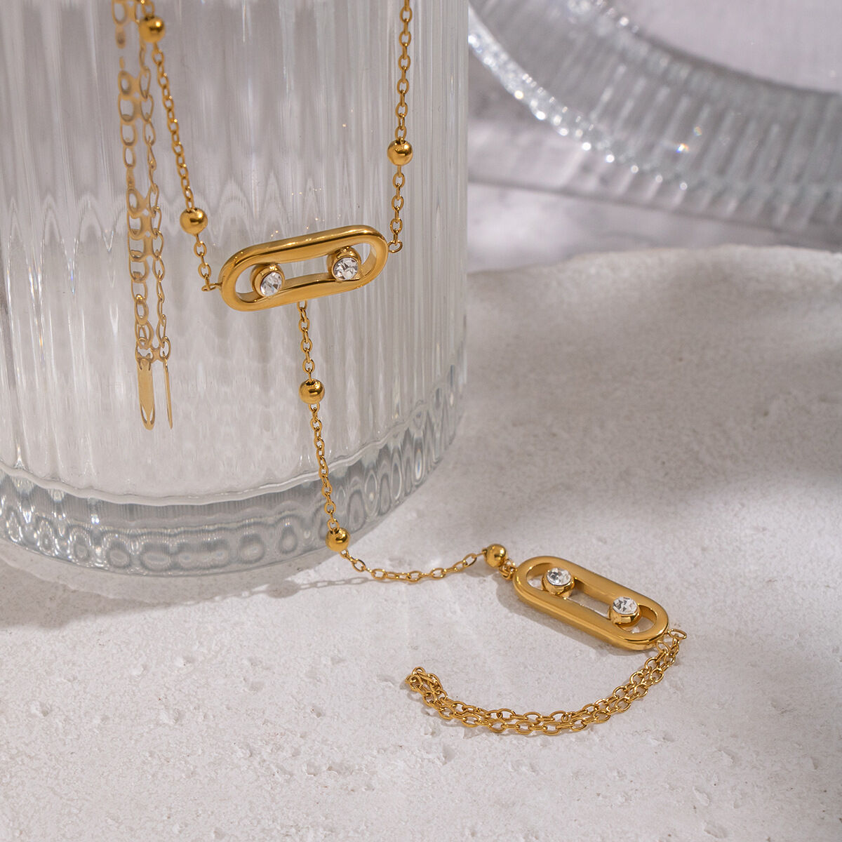 Luxurious Series Elegant Chain Stainless Steel Waterproof Gold Color Zircon Women's Hand Chain h5 Picture4