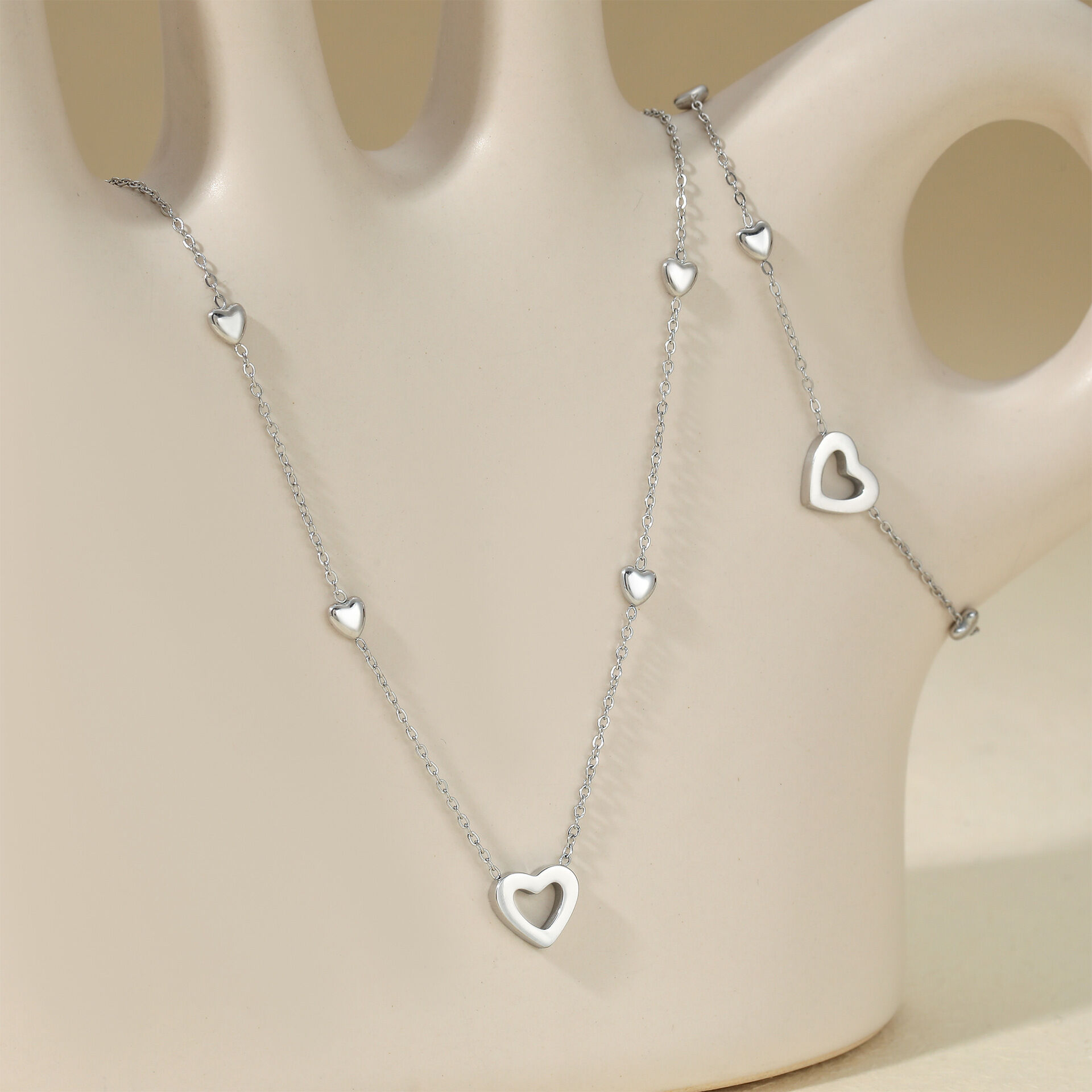 Charming Heart Stainless Steel Waterproof Gold Color Women's Necklaces Sets Picture3