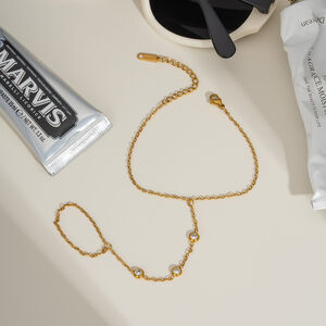 Lässige Edelstahl-Handgelenkkette in Goldfarbe mit Zirkonia h5 Bild2