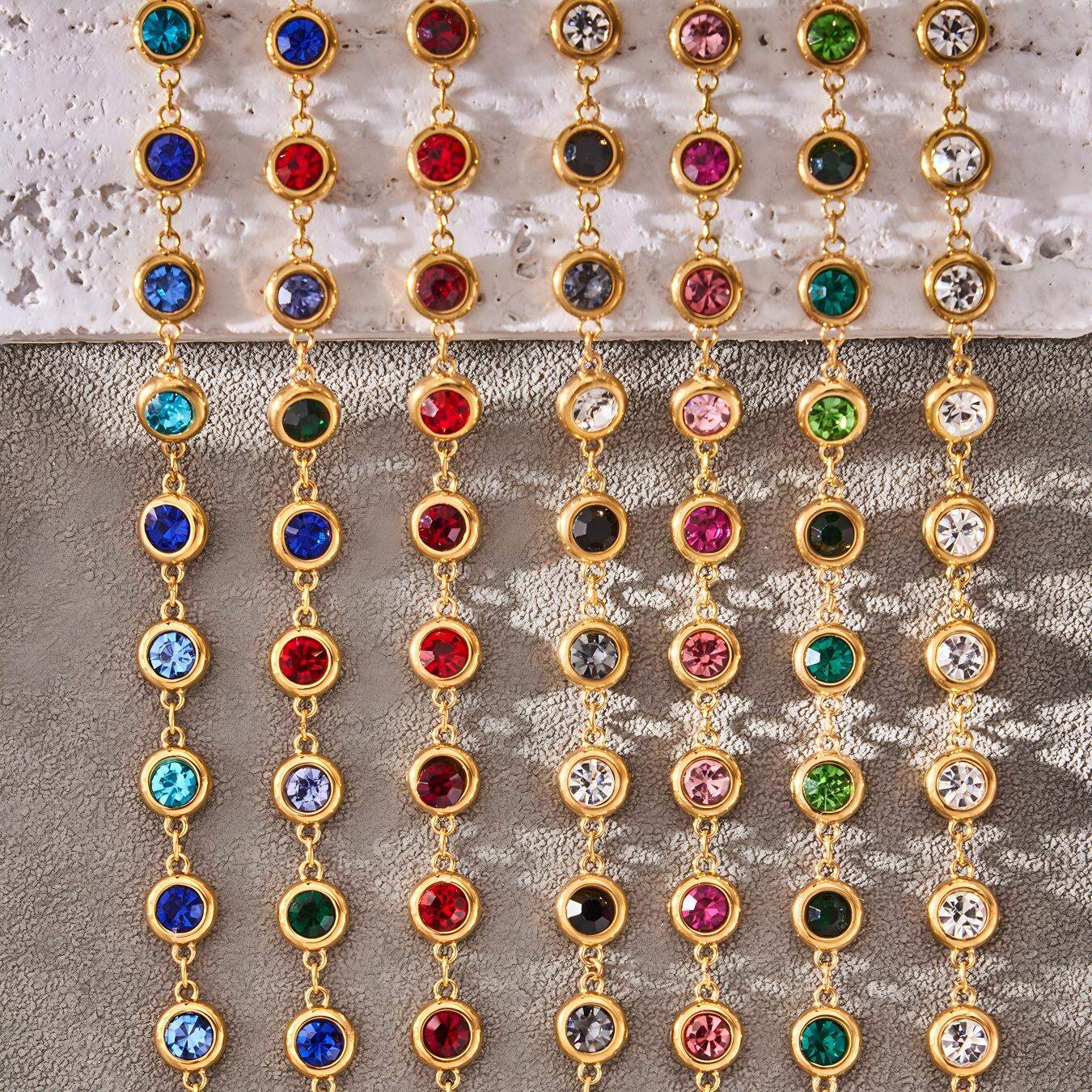 Lussuosi braccialetti a catena da donna in acciaio inossidabile color oro, impermeabili e anti-ossidazione, con cerchi colorati Immagine6