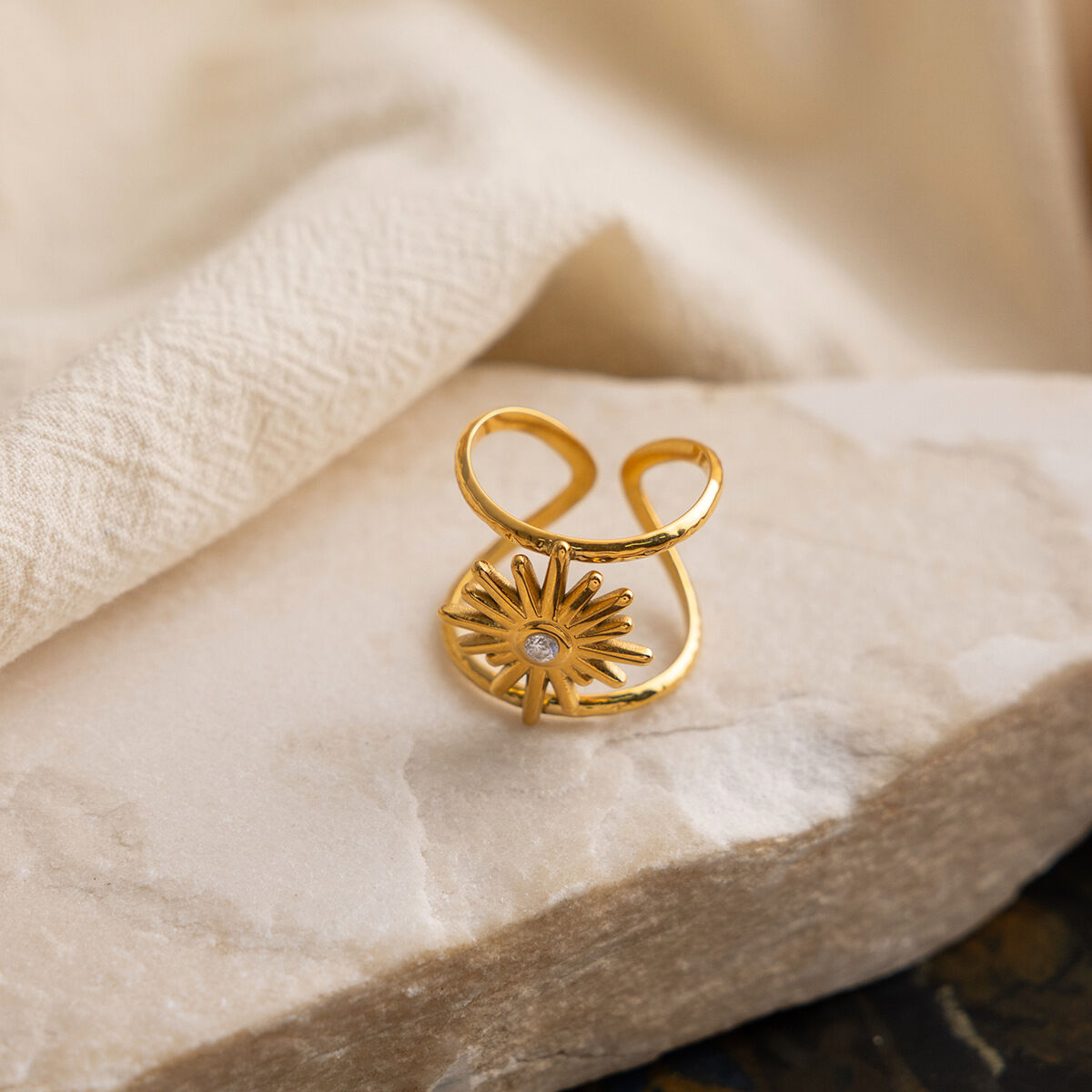 Retro Sun Stainless Steel Gold Color Zircon Waterproof&Anti-tarnish Statement Rings