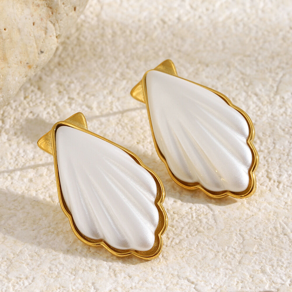 Elegant Shell Stainless Steel Gold Color Waterproof Stud Earrings