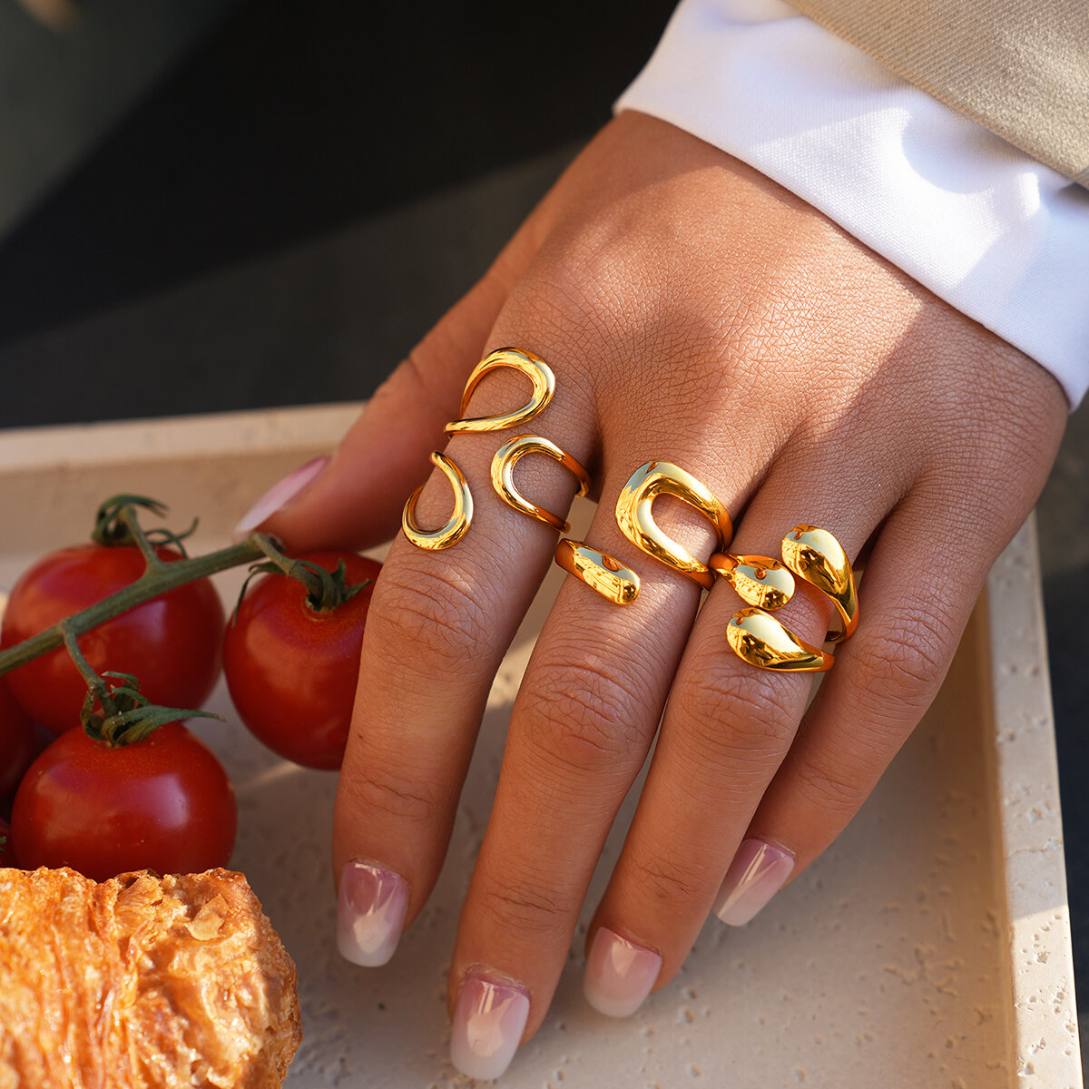 Simple Series Daily Irregular Shape Stainless Steel Waterproof   Gold Color  Statement Rings h5 Picture2