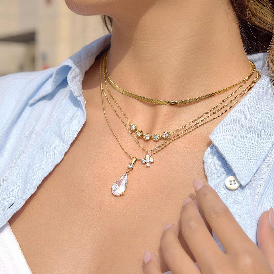 Tropfenförmiges, kreuzförmiges Halsketten-Set aus wasserdichtem Edelstahl in Goldfarbe mit Zirkonia für Damen h5 Bild2