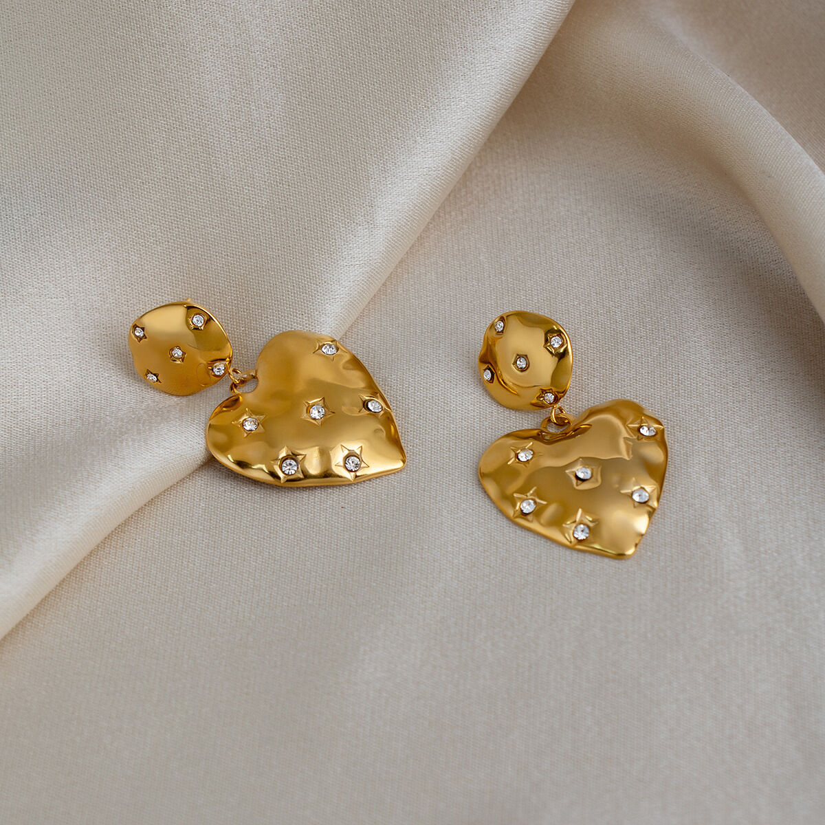 Boucles d'oreilles pendantes de luxe en forme de cœur, en acier inoxydable étanche, couleur or et zircon, pour femme. 2