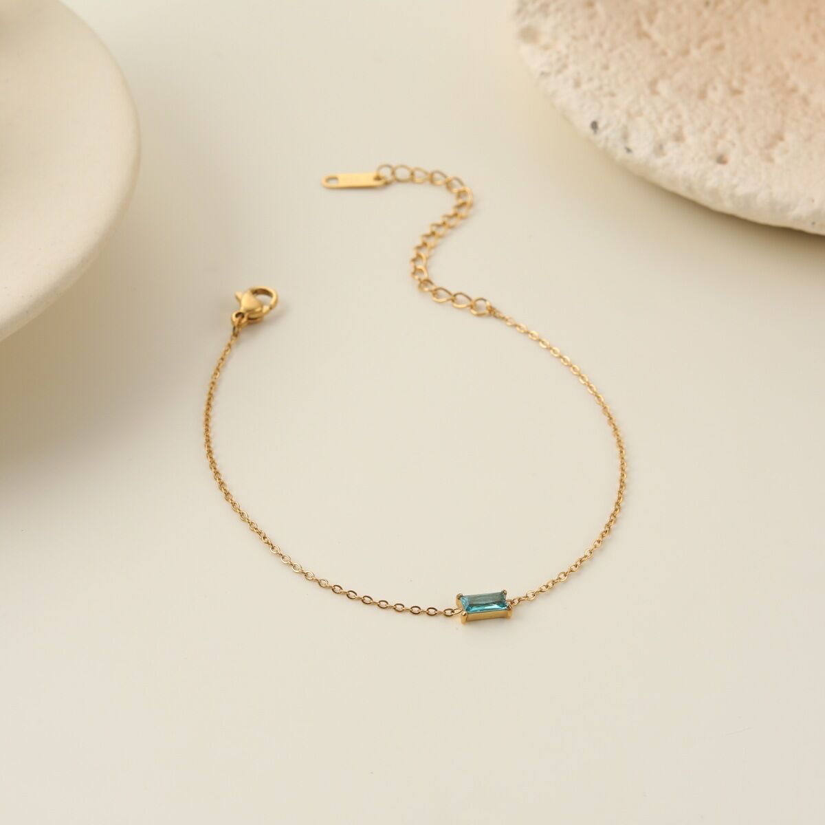Simple  Daily Irregular Shape Circle Stainless Steel Waterproof   Gold Color  Women's Chain Bracelets Picture3