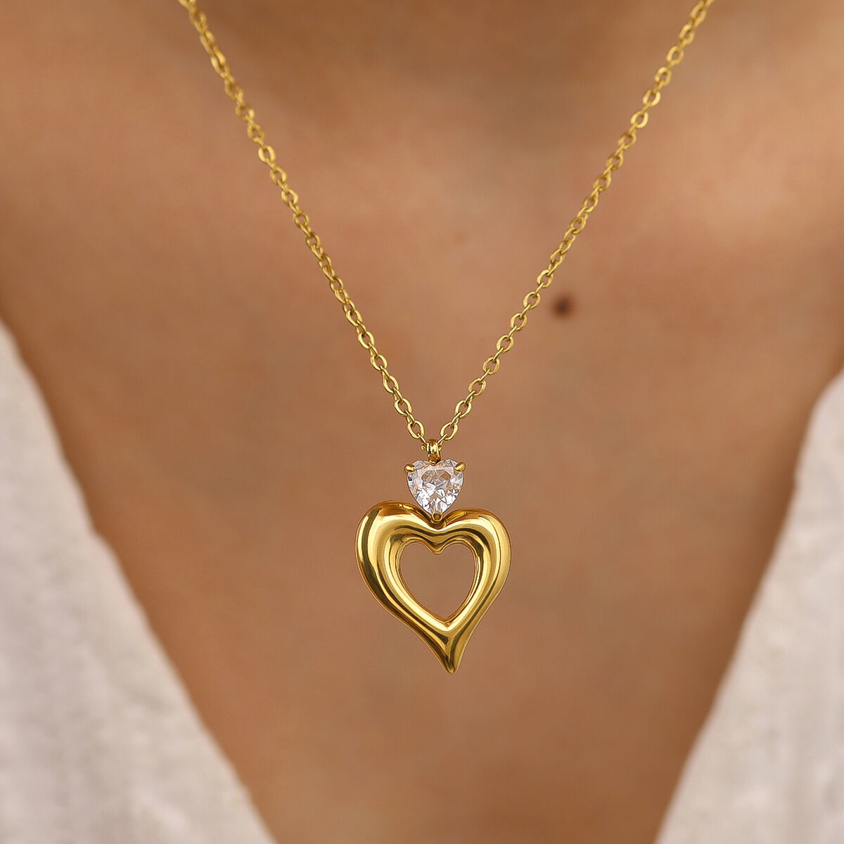 Einfaches Herz-Halsketten-Set aus Edelstahl, wasserdicht, goldfarben, mit Zirkonia 2