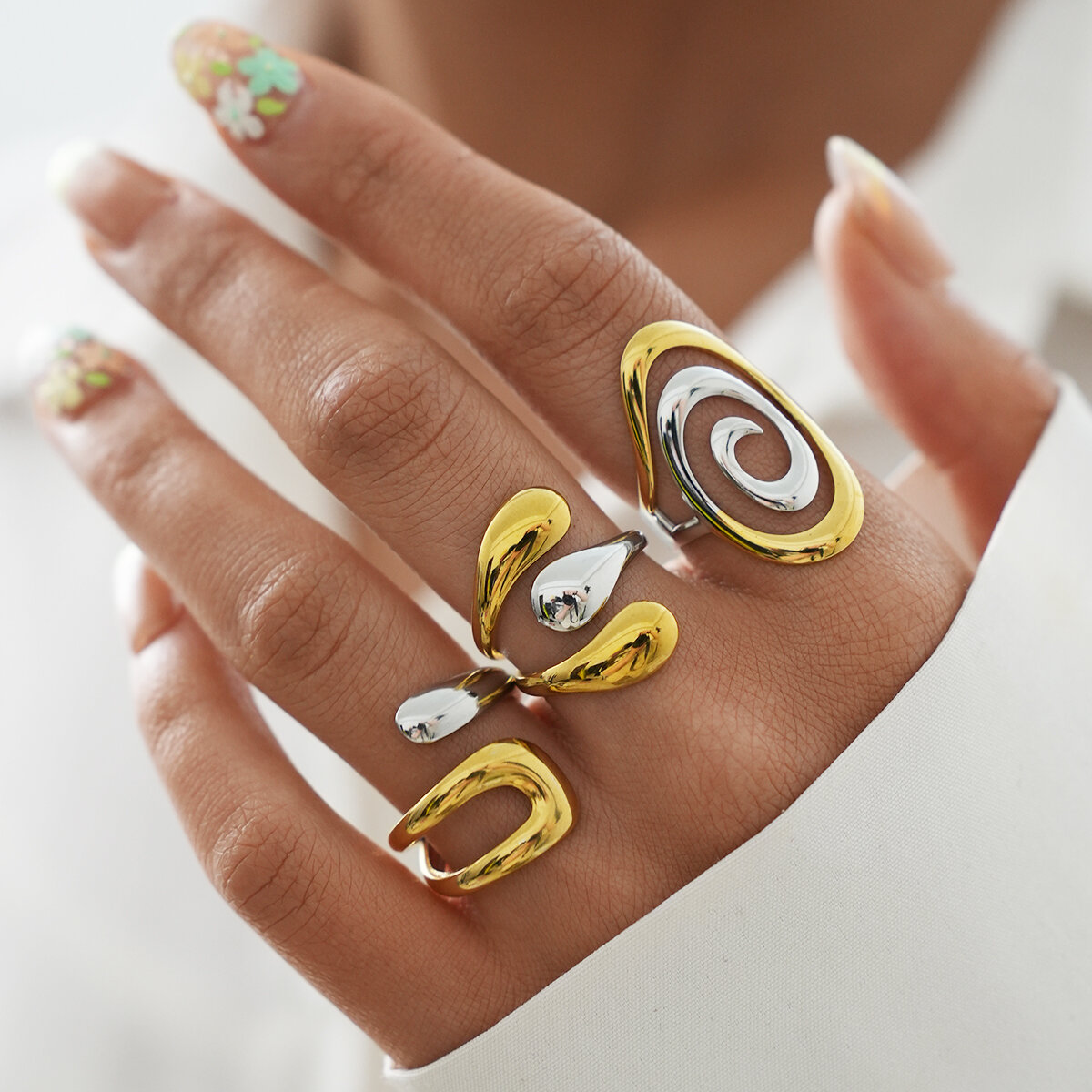 Simple  Irregular Shape Stainless Steel Waterproof   Gold Color  Statement Rings Picture2