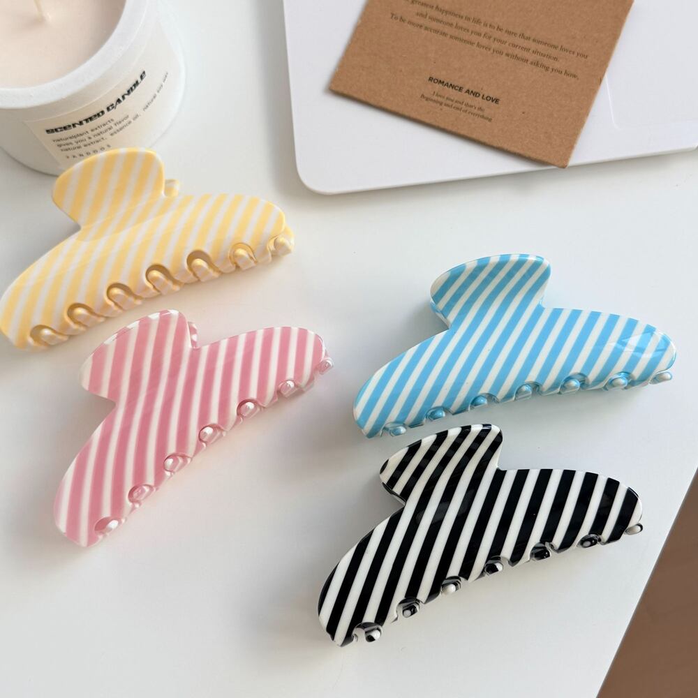 Simple Series Classic Stripe Pvc Women's Hair Claws h5Picture3