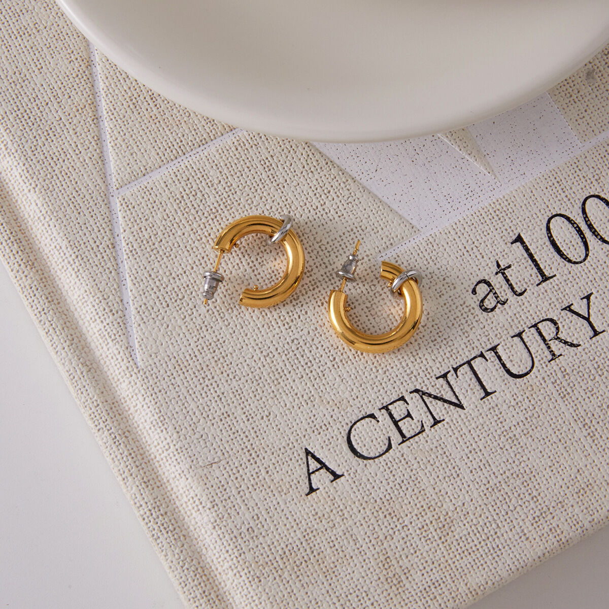 Simple Circle Mixed Gold Stainless Steel Waterproof Gold Color Women's Stud Earrings h5 Picture5
