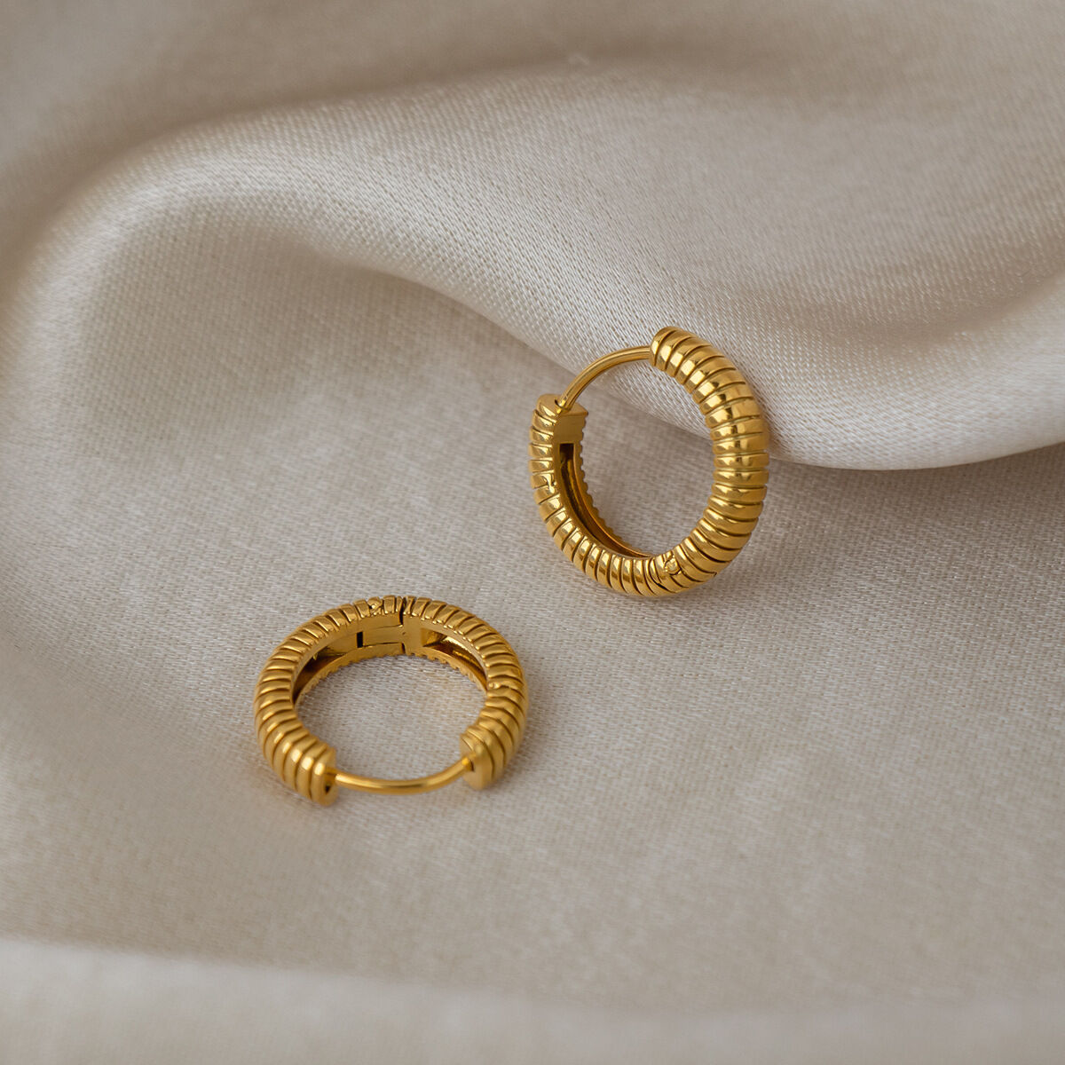 Simple Series Simple Circle Stainless Steel Waterproof   Gold Color  Women's Hoop Earrings 2