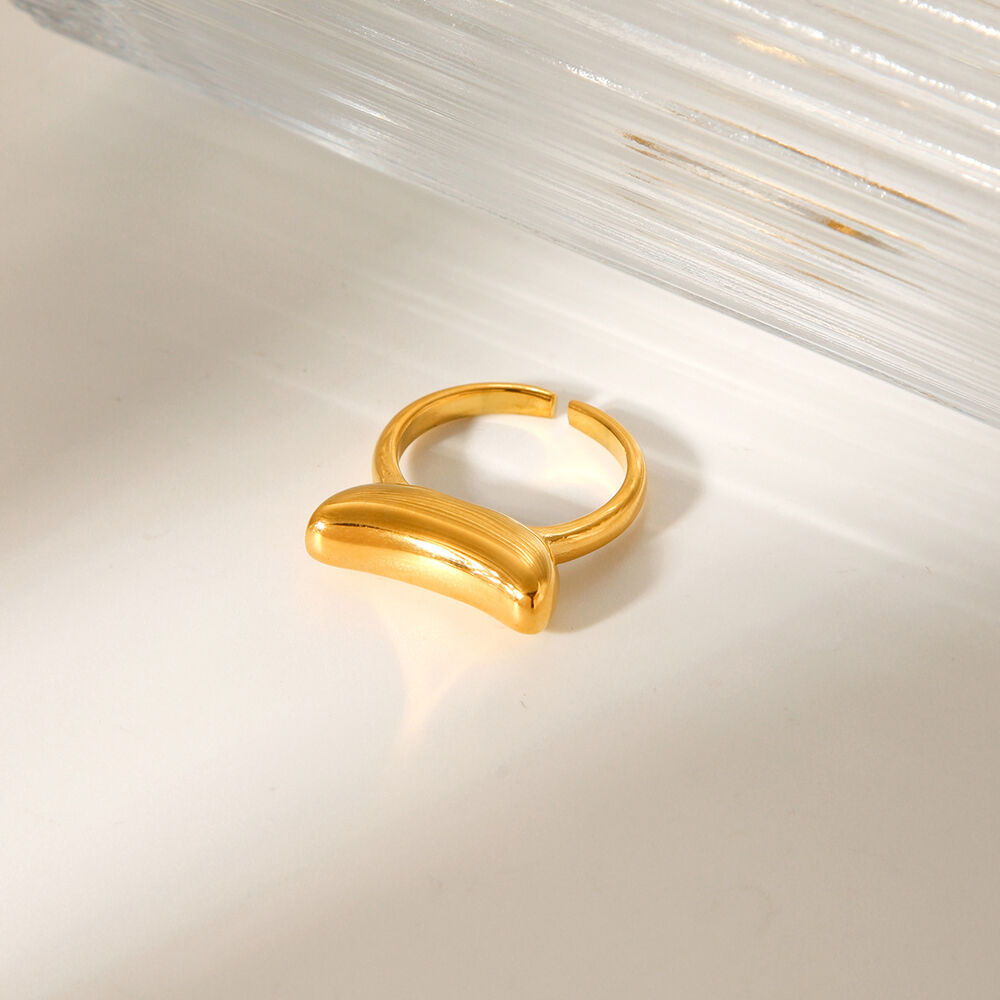 Simple Irregular Shape Stainless Steel Waterproof Gold Color Statement Rings Picture4