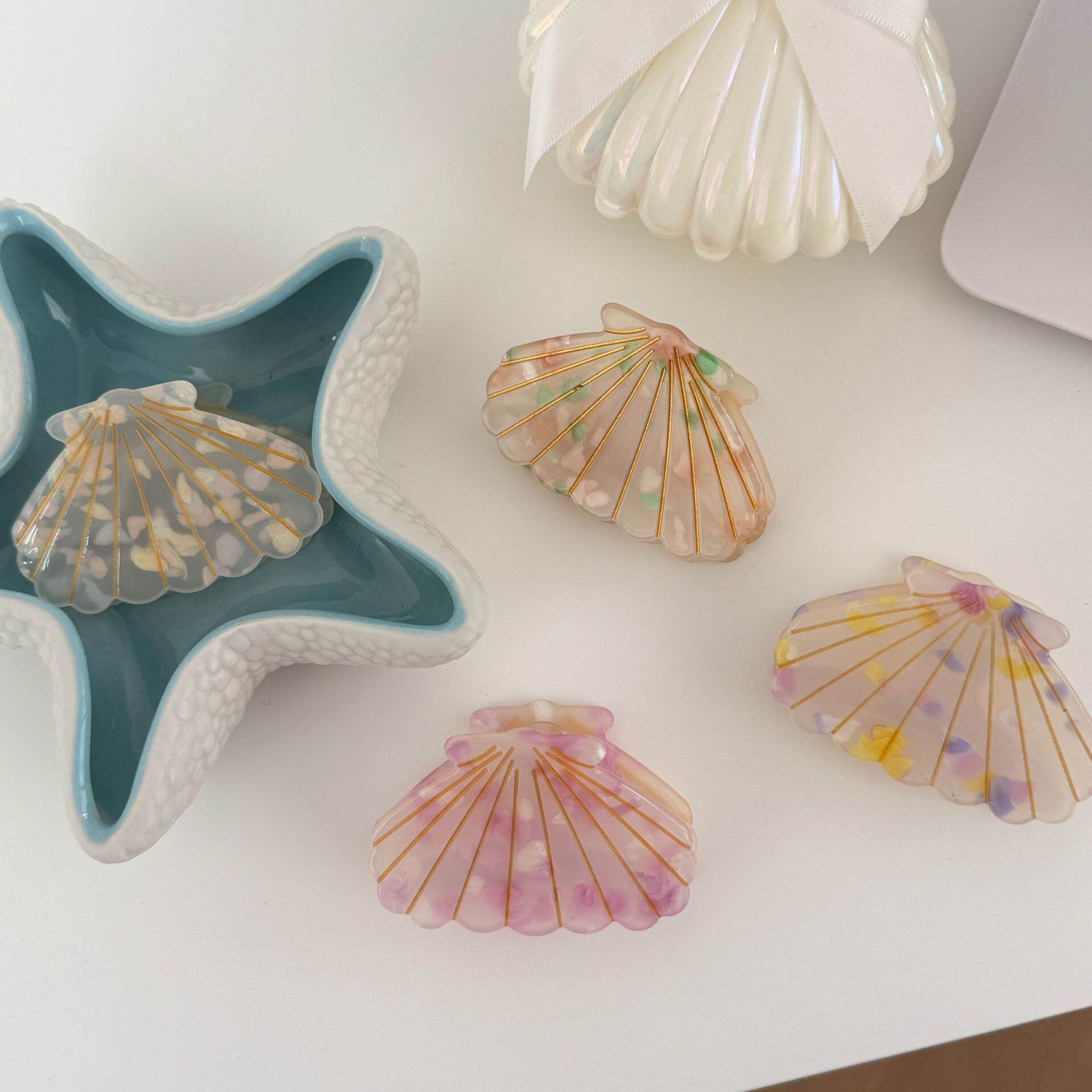 Simple Series Vacation Shell Plastic Women's Hair Claws h5 Picture2