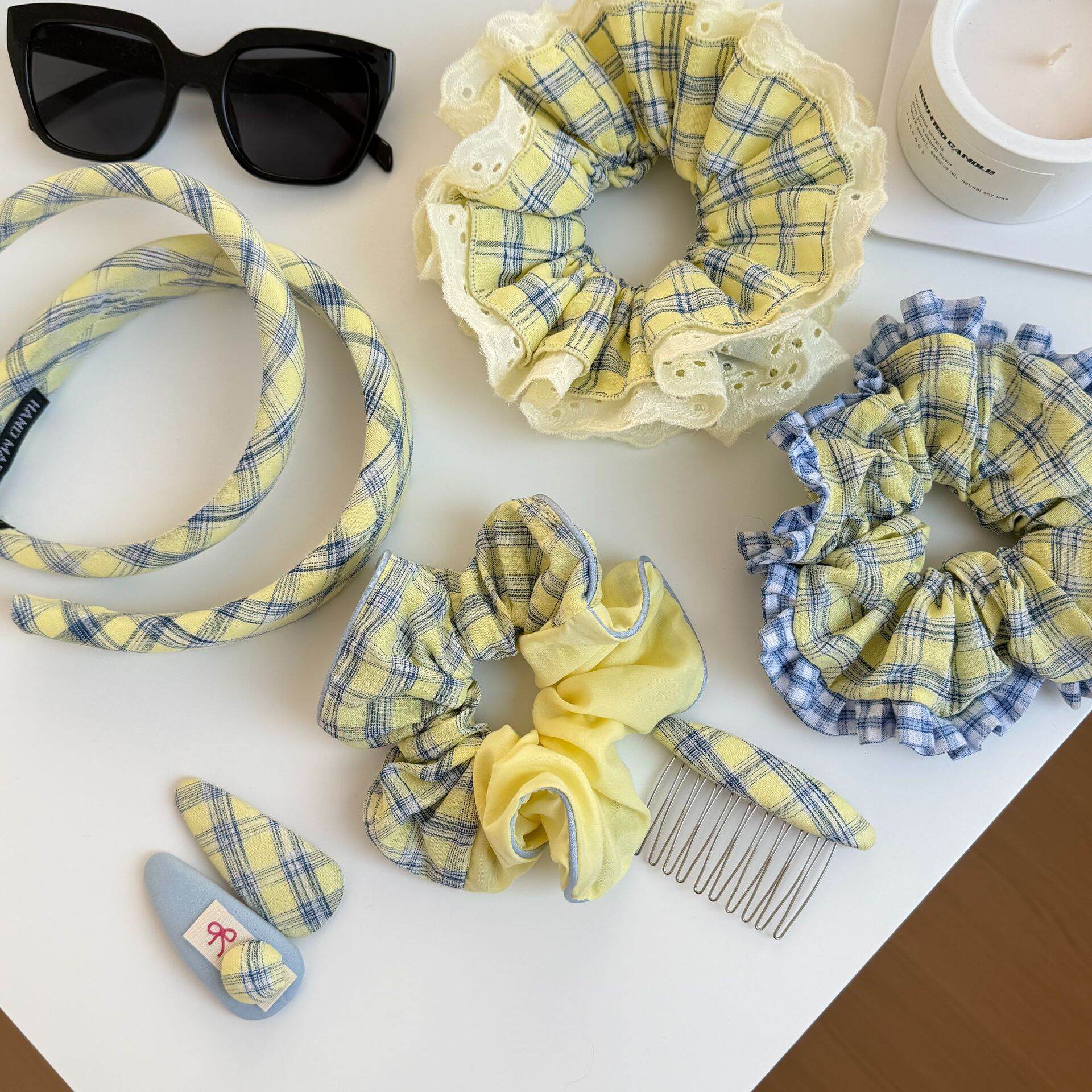 Romantic Yellow Plaid Fabric Women's Scrunchies h5 Picture5