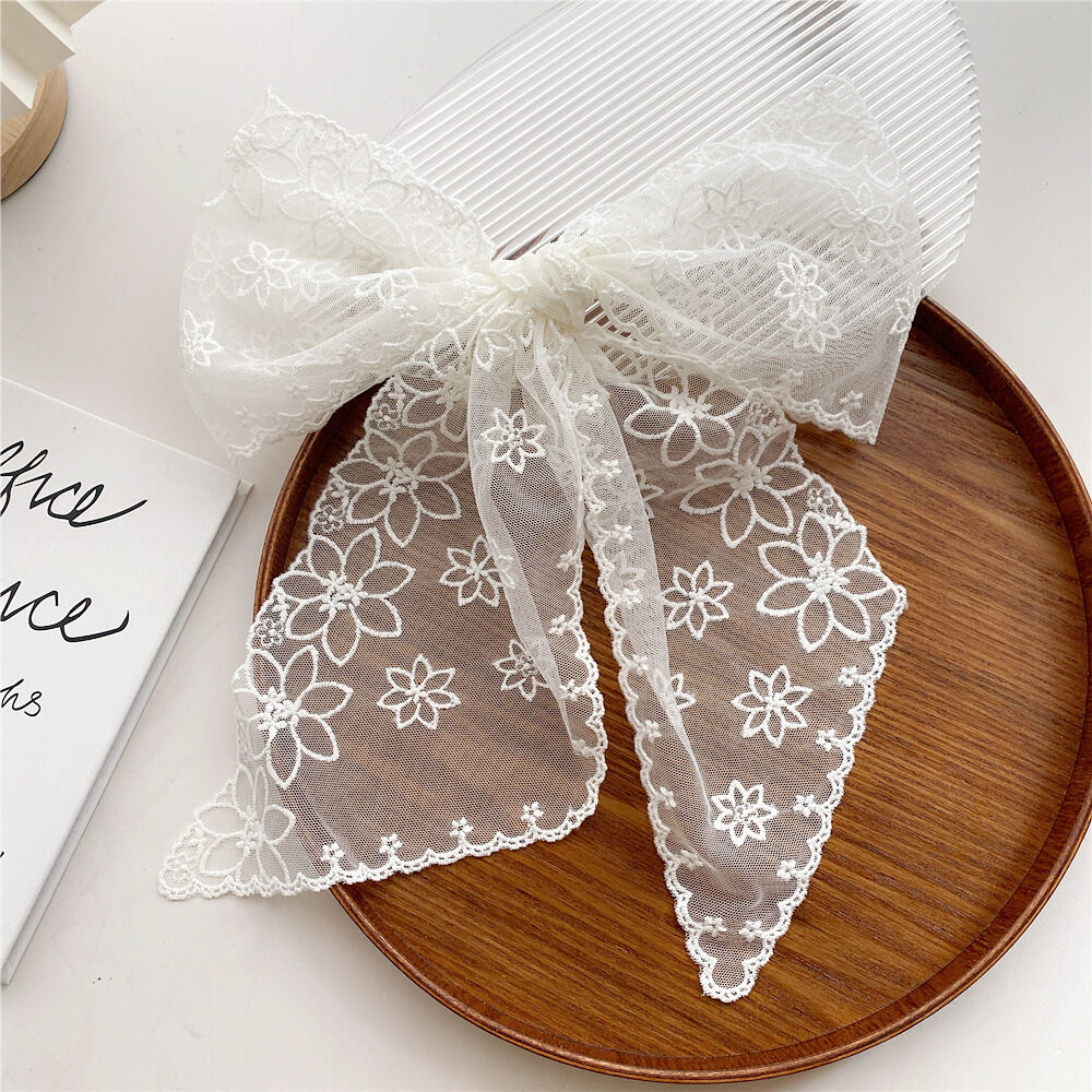 Simple Flower Lace Women's Summer Bandana