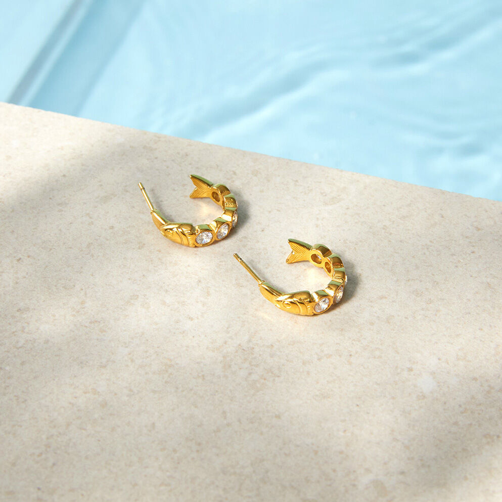 Fischförmige, wasserdichte Ohrstecker aus Edelstahl in Goldfarbe mit Zirkonia für Damen h5 Bild4