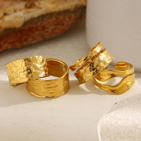 Classic Simple Hammer Pattern Stainless Steel Waterproof Gold Color Statement Rings 2