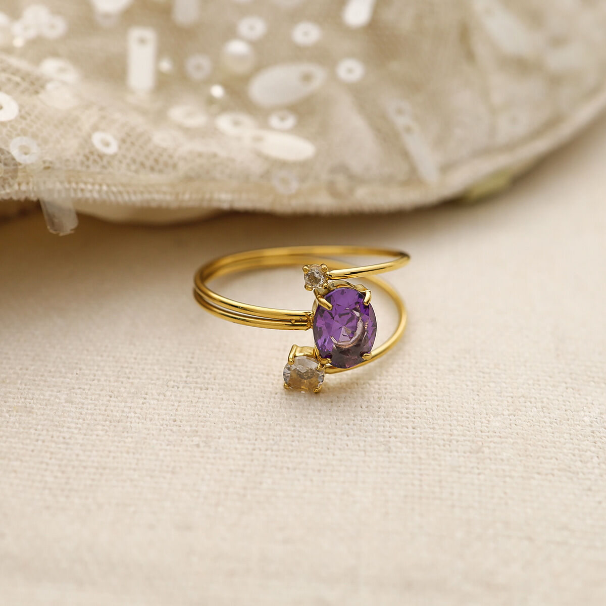 Simple Circle Stainless Steel Waterproof Gold Color Zircon Women's Gemstone Rings h5Picture3