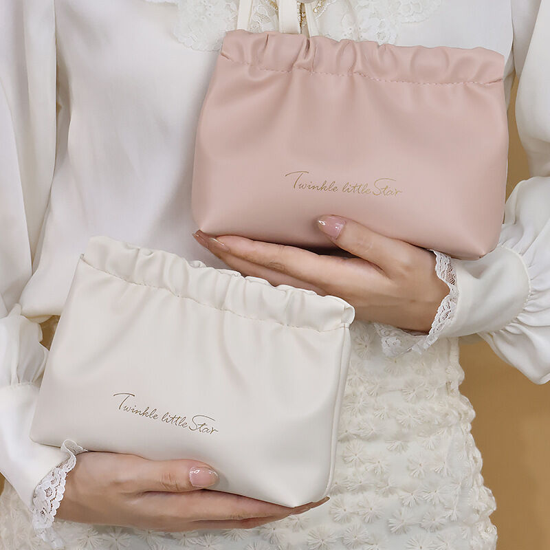 Simple Letter Pu Women's Makeup Bags
