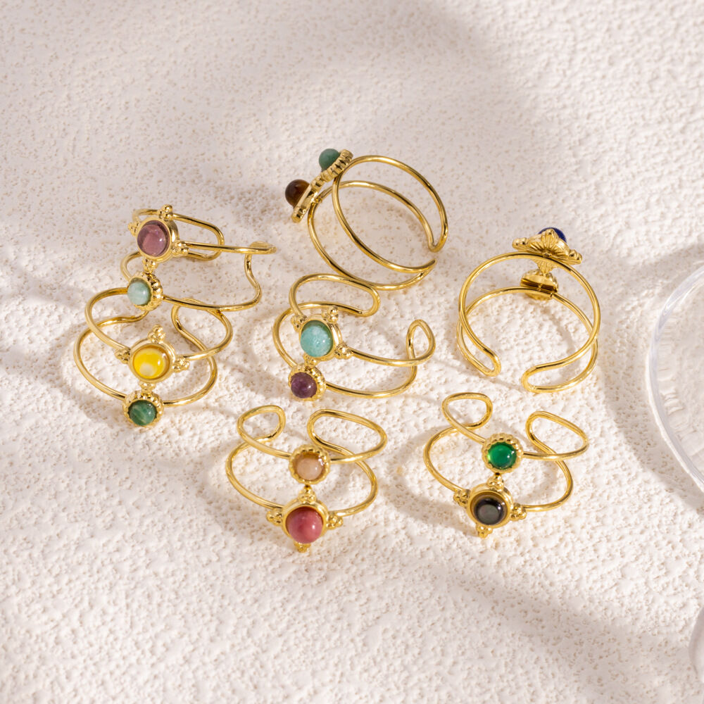 Eenvoudige serie retro ringen met onregelmatige vorm, gemaakt van roestvrij staal, waterdicht en goudkleurig, voor dames, met edelstenen. Afbeelding2
