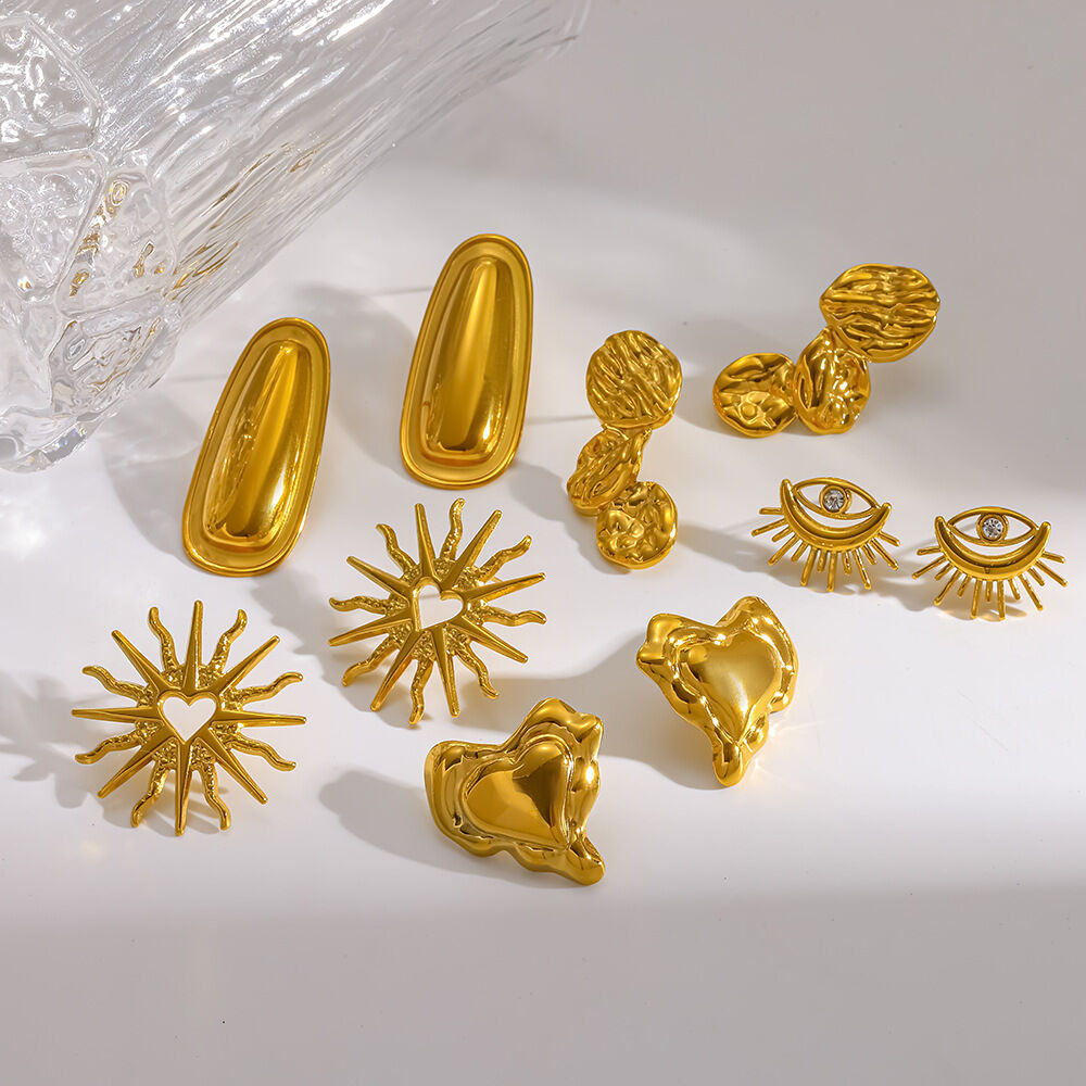 Klassische Herz-Sonnen-Ohrstecker aus Edelstahl, wasserdicht, goldfarben, für Damen