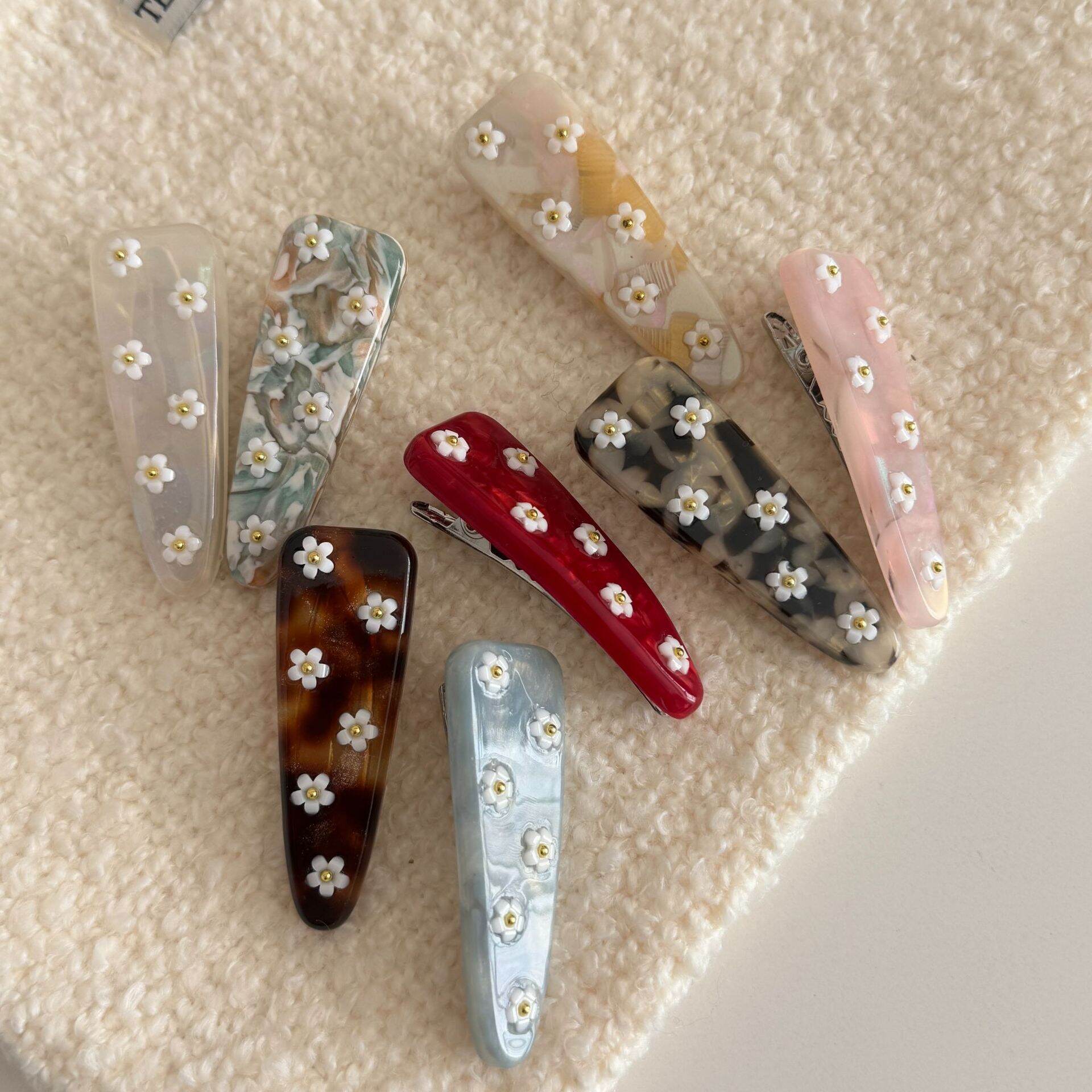 Simple Series Sweet Flower Acetate Women's Hair Clips h5 Picture3