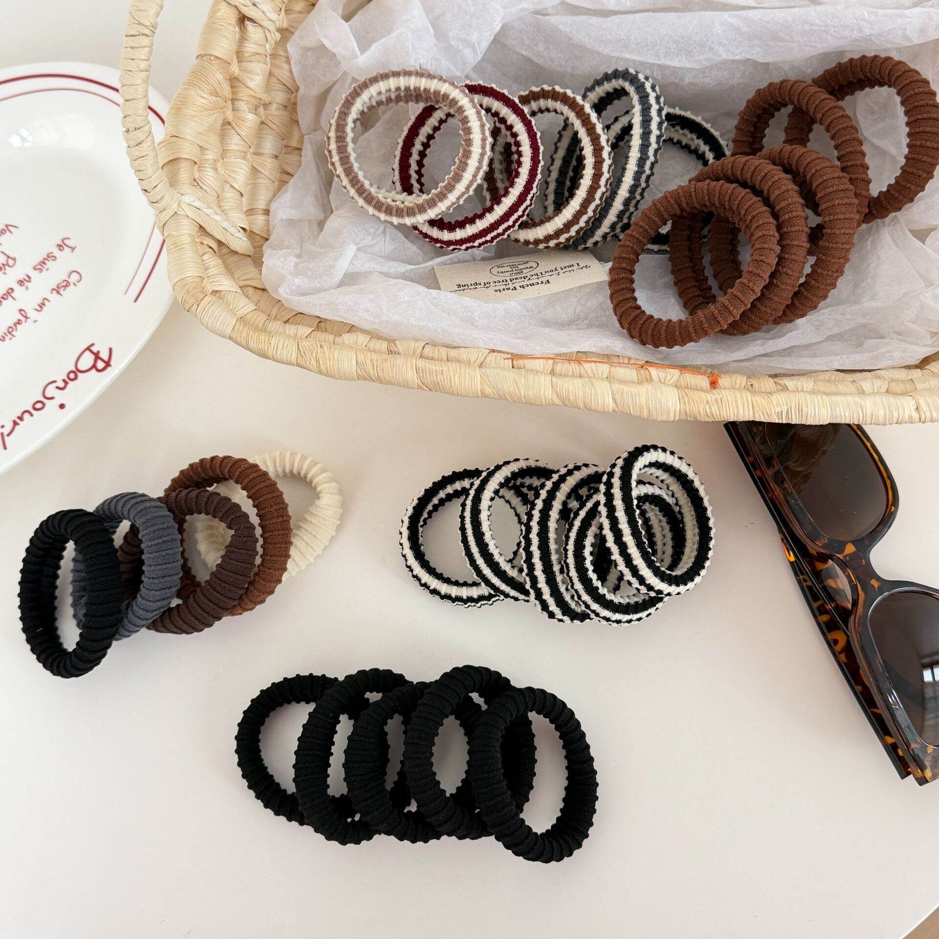 Einfache Serie, lässige, einfarbige und mehrfarbige elastische Haargummis für Damen Bild2