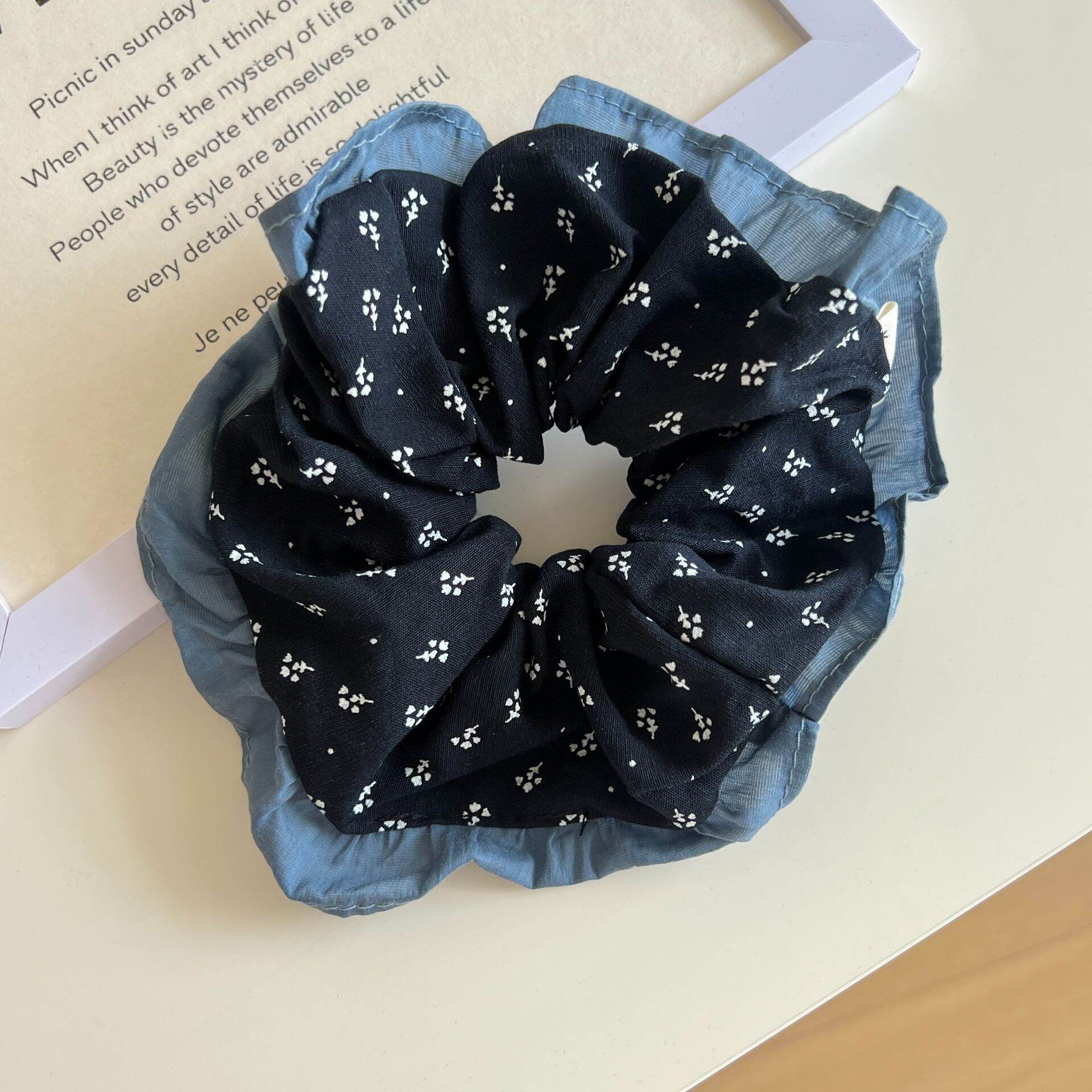 Simple Series Retro Flower Bow Knot Fabric Women's Scrunchies h5 