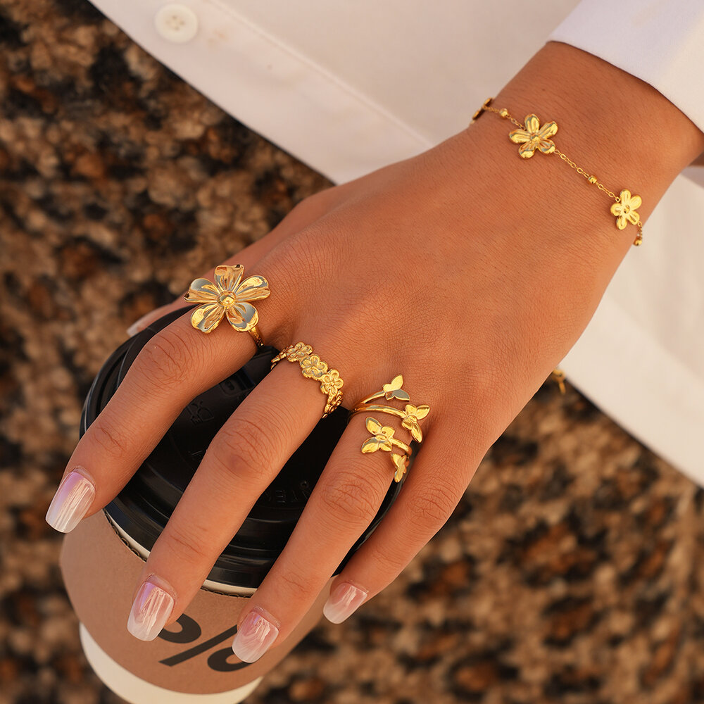 Simple Series Daily Flower Stainless Steel Waterproof Gold Color Statement Rings Picture5