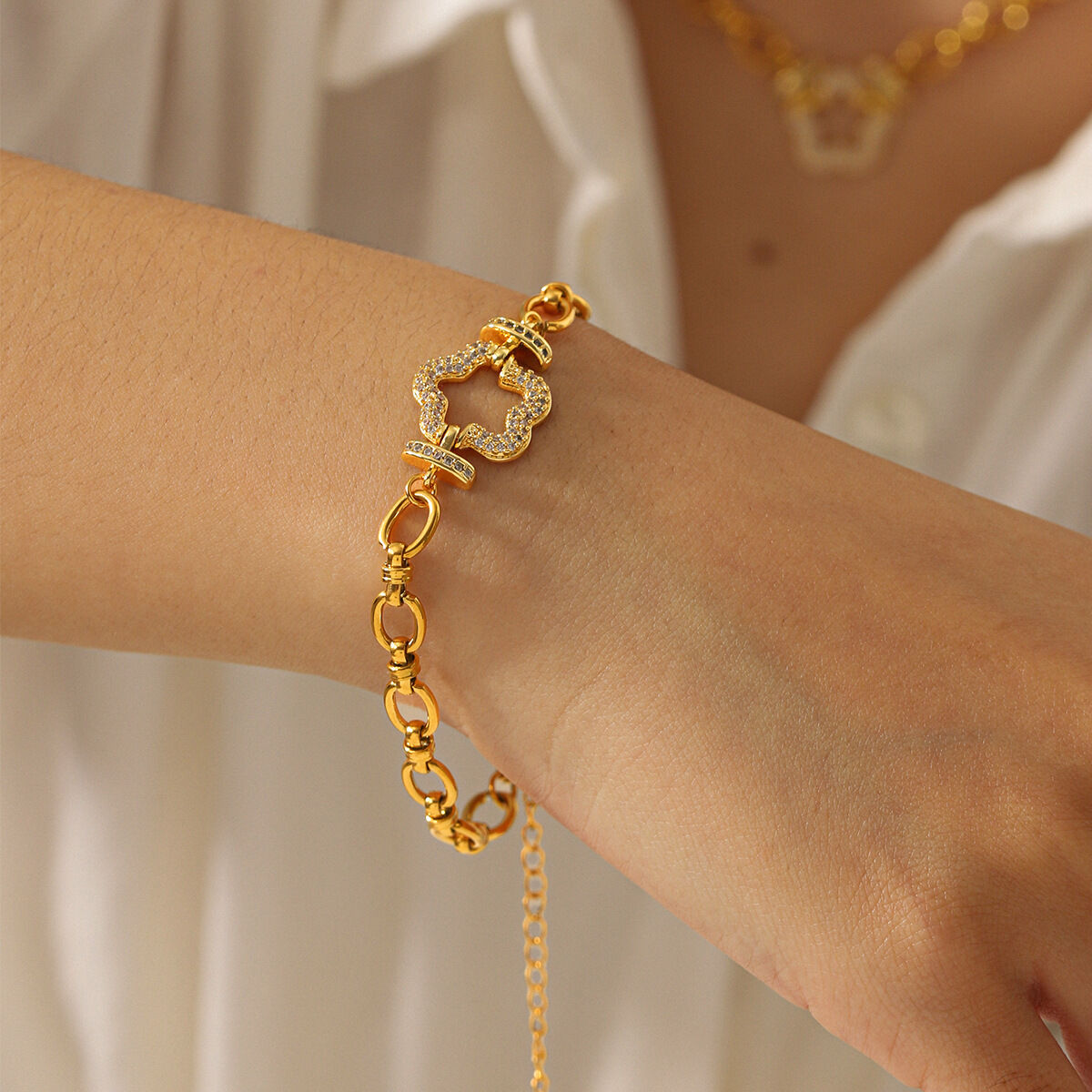 Flower Stainless Steel Waterproof Gold Color Zircon Women's Chain Necklaces h5 Picture5
