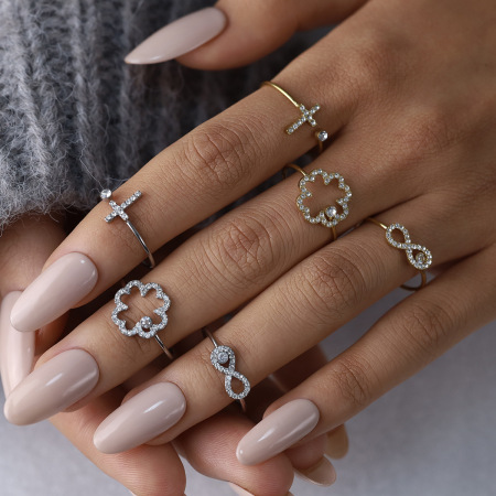 Simple Flower Stainless Steel Gold Color Rhinestone Women's Gemstone Rings