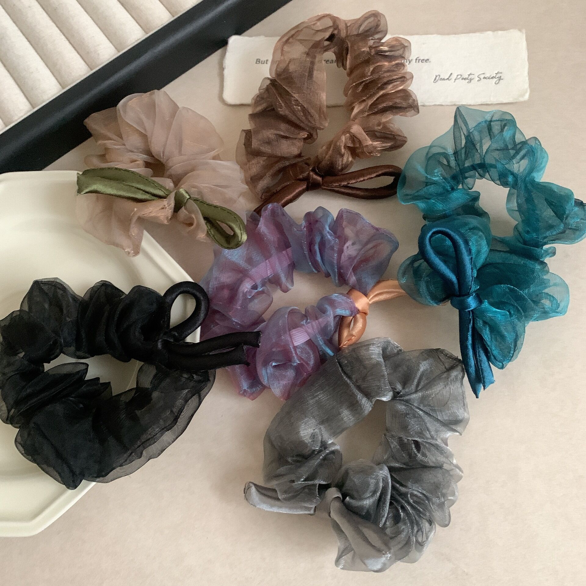 Simple Series Elegant Bow Knot Fabric Women's Scrunchies