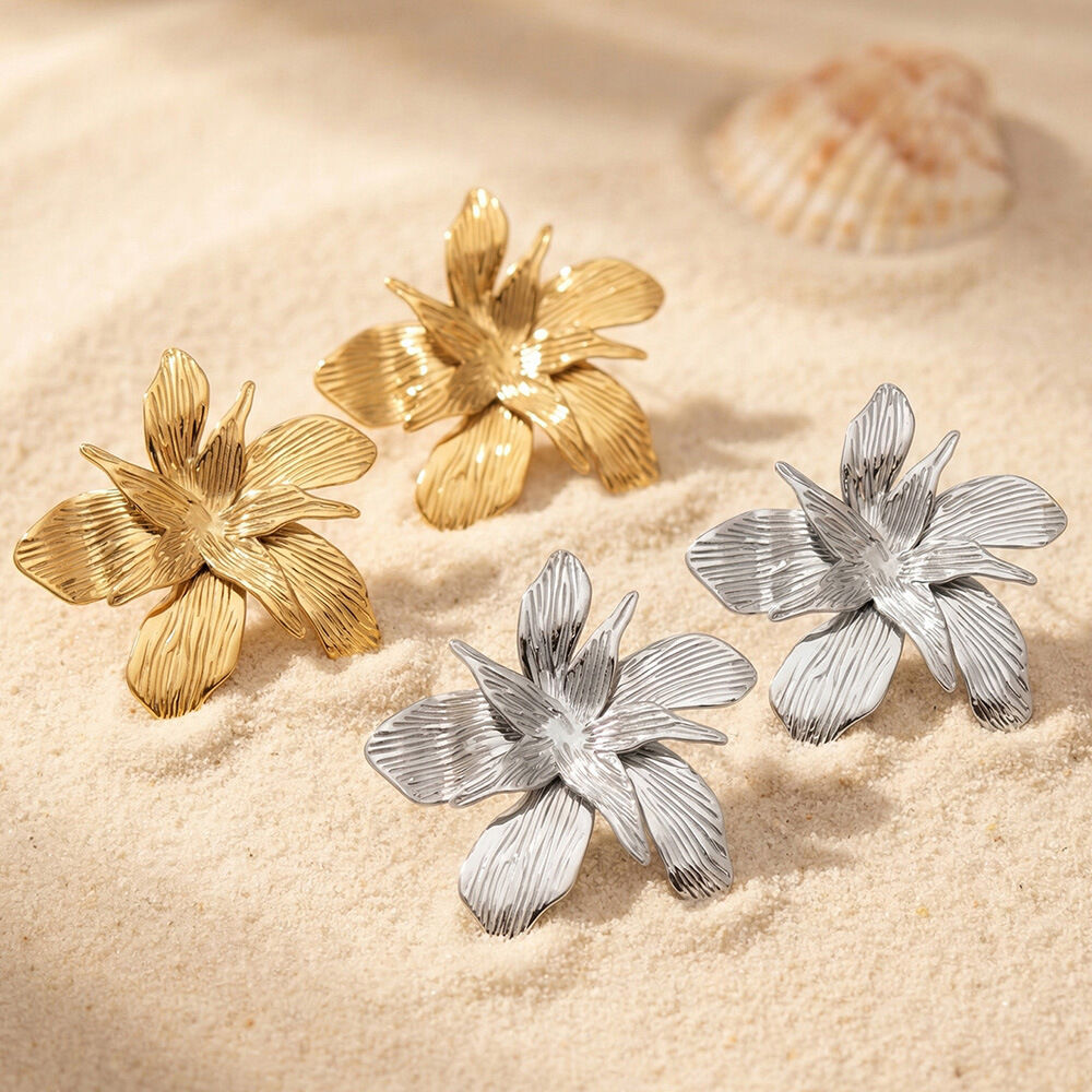 Retro Flower Stainless Steel Waterproof Gold Color Women's Stud Earrings h5Picture4