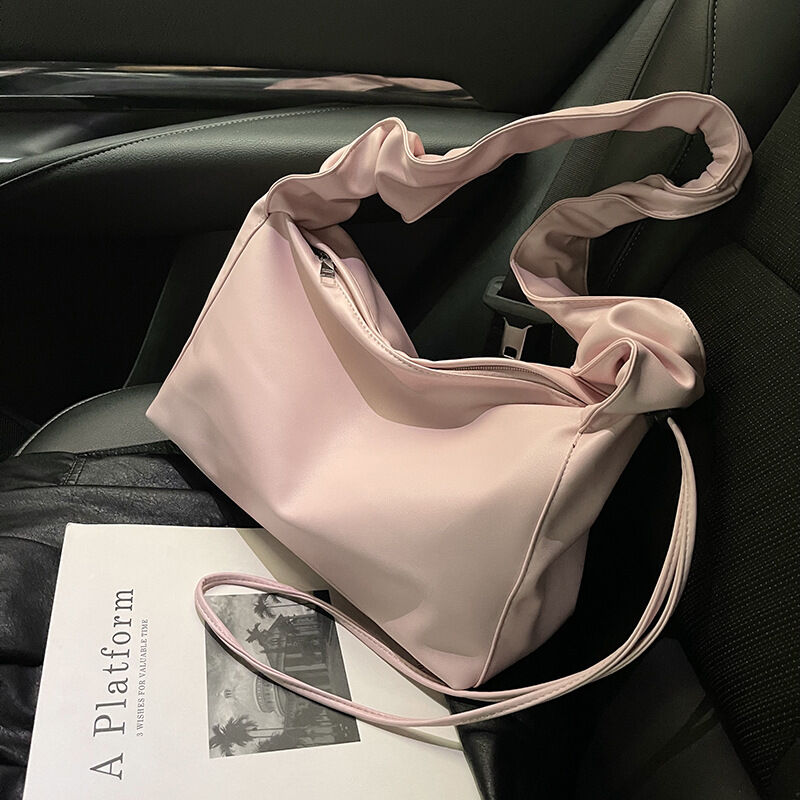 Stilvolle Schultertasche mit Nieten im Punk-Stil für Damen h5 Bild3