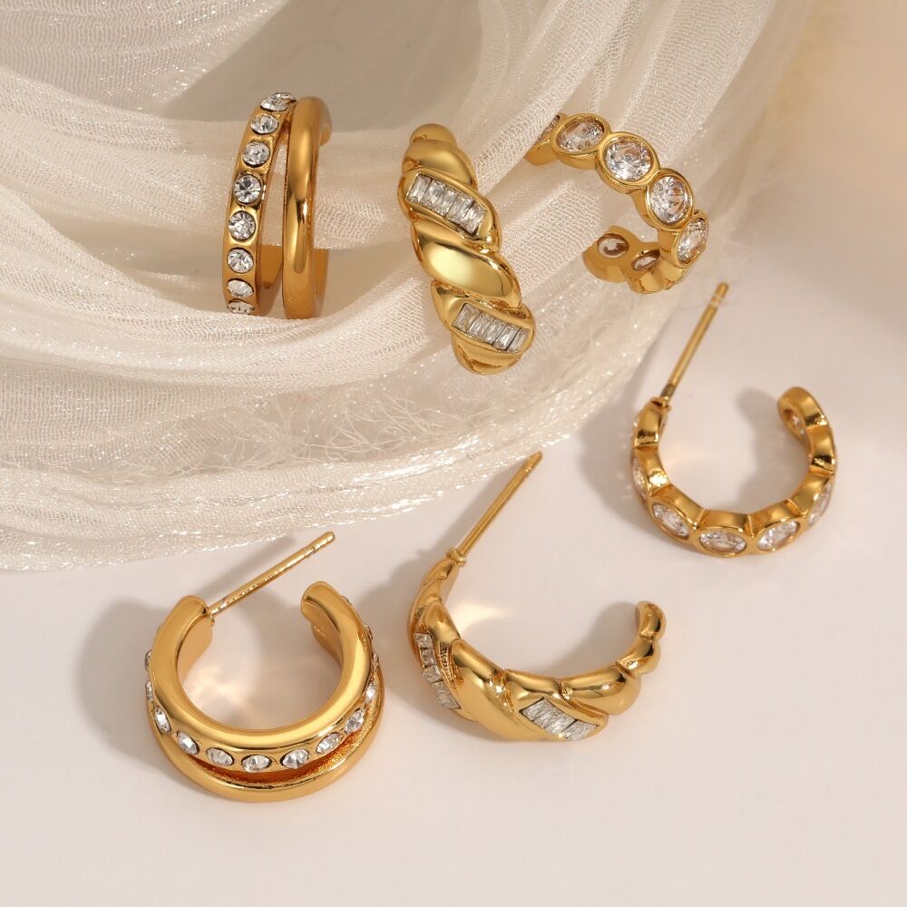 Daily Circle Waterdichte Oorbellen voor Dames van roestvrij staal met gouden strass-steentjes h5Afbeelding2
