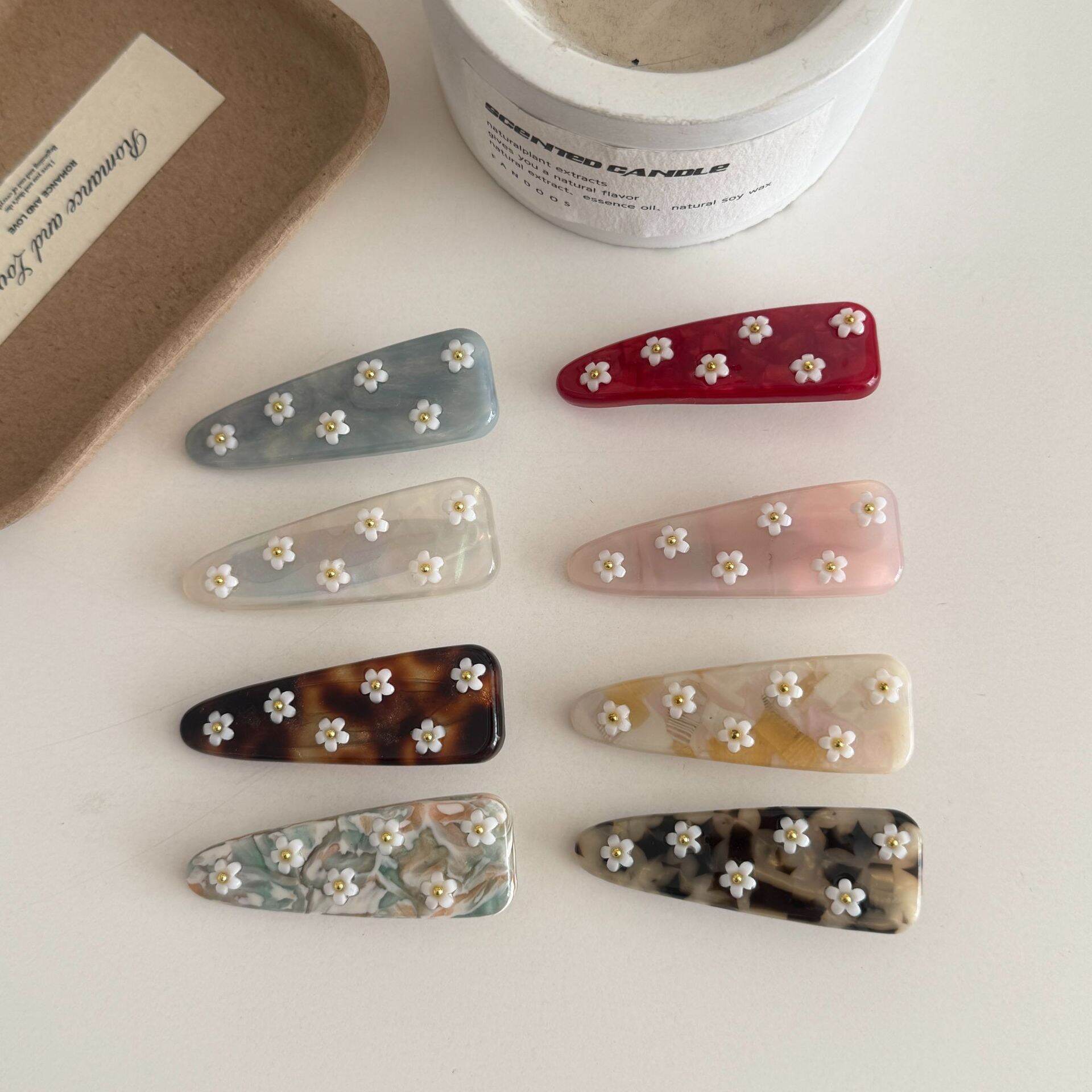 Simple Series Sweet Flower Acetate Women's Hair Clips