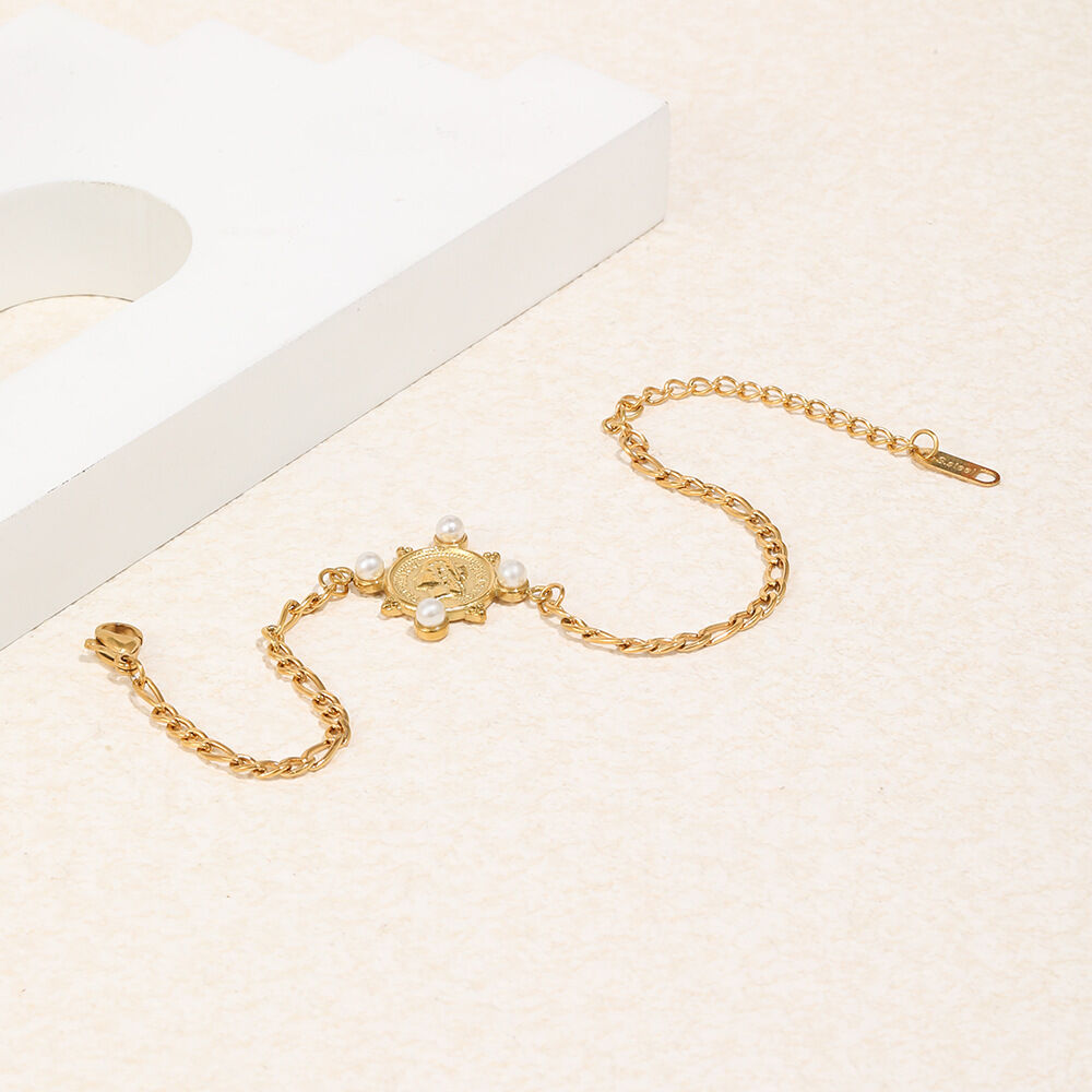 Retro-Armbänder aus wasserdichtem Edelstahl in Goldfarbe mit Perlen für Damen h5 Bild3